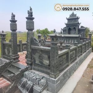 khu lăng mộ đá m02