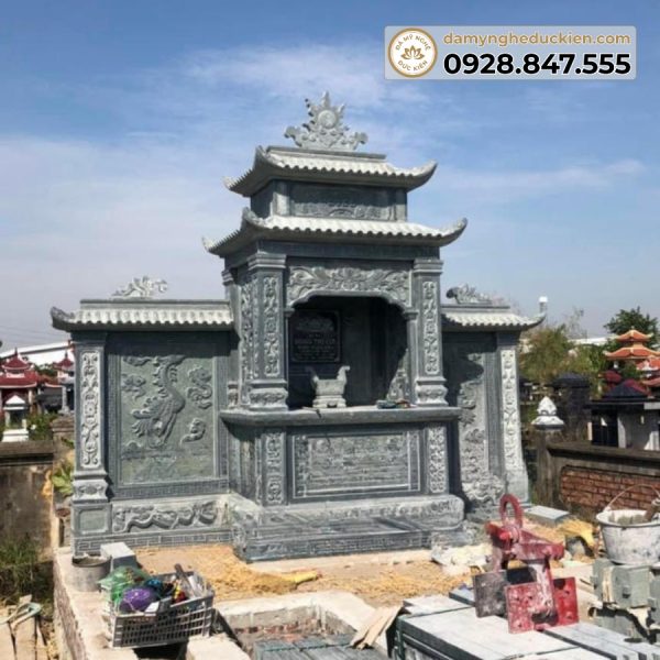lăng thờ đá xanh rêu m03