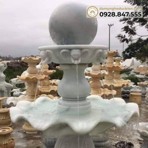 đài phun nước bằng đá M03