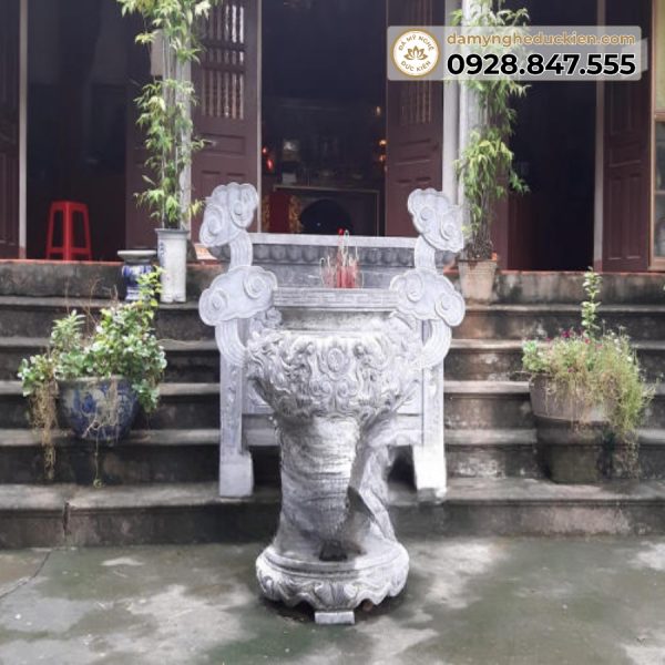 lư hương đá m02