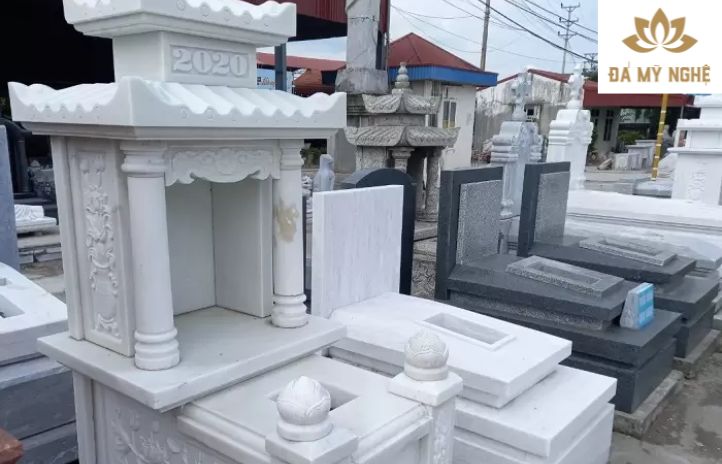 Mẫu mộ đá trắng