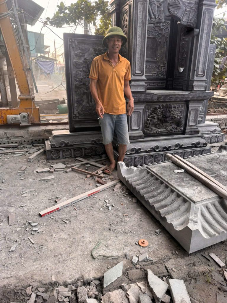 Anh Nguyễn Đức Kiên - Chủ cơ sở Đá Mỹ Nghệ Đức Kiên