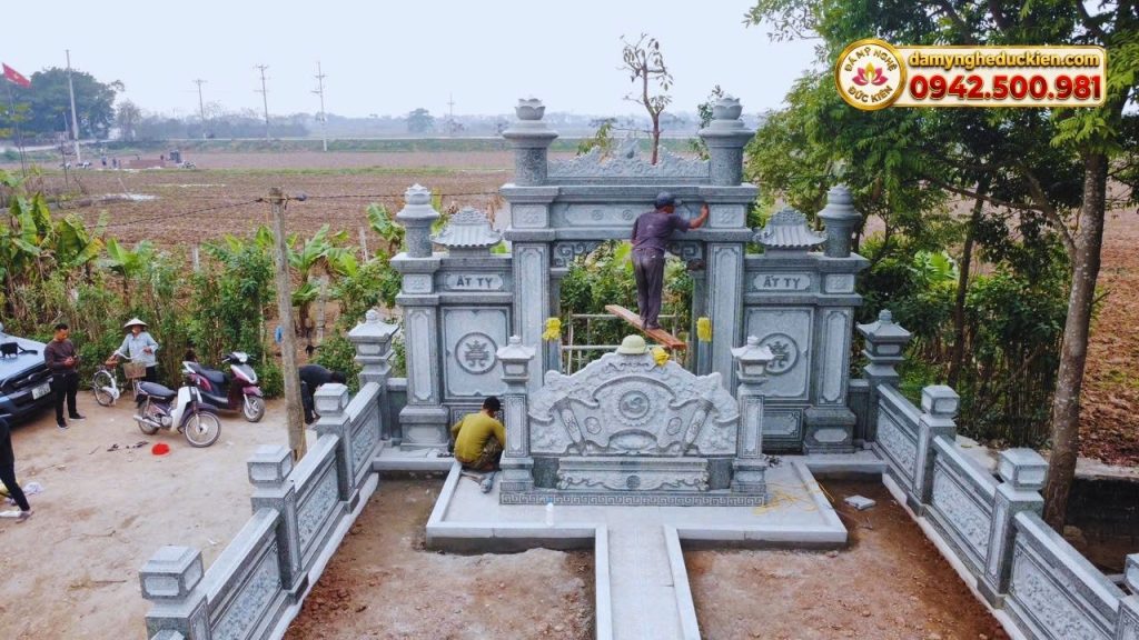 Mẫu Khu Lăng Mộ Đá Granite Xám Đẹp, Bề Thế Và Trang Nghiêm – Đá Mỹ Nghệ Đức Kiên